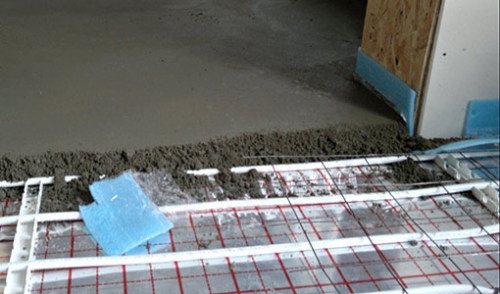 бетонная стяжка теплого пола